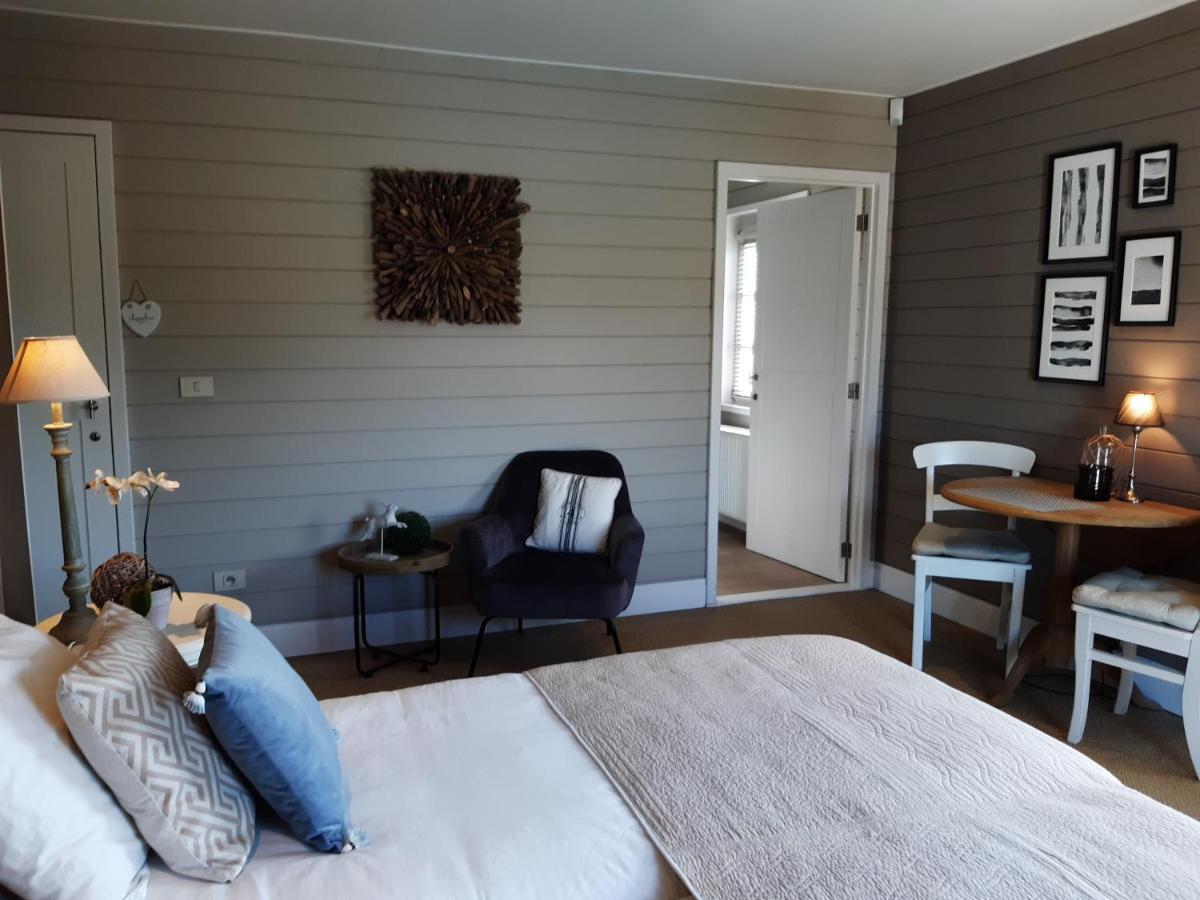 Casa-Cosi, Tourist & Business Suites & Flats With Reserved Parking And Private Terraces In Shared Garden With Seasonal Pool Included, Private Sauna Available Lokeren Luaran gambar