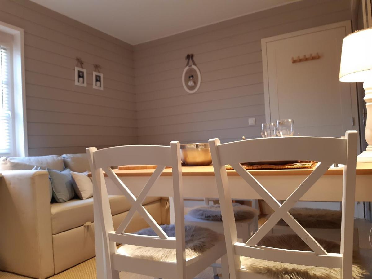 Casa-Cosi, Tourist & Business Suites & Flats With Reserved Parking And Private Terraces In Shared Garden With Seasonal Pool Included, Private Sauna Available Lokeren Luaran gambar