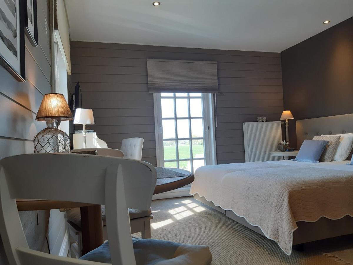 Casa-Cosi, Tourist & Business Suites & Flats With Reserved Parking And Private Terraces In Shared Garden With Seasonal Pool Included, Private Sauna Available Lokeren Luaran gambar