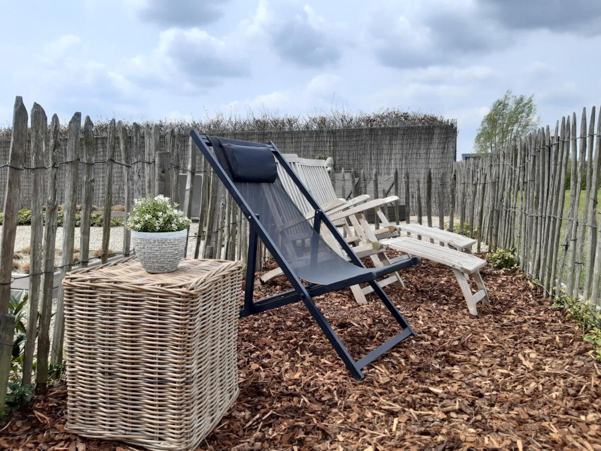 Casa-Cosi, Tourist & Business Suites & Flats With Reserved Parking And Private Terraces In Shared Garden With Seasonal Pool Included, Private Sauna Available Lokeren Luaran gambar