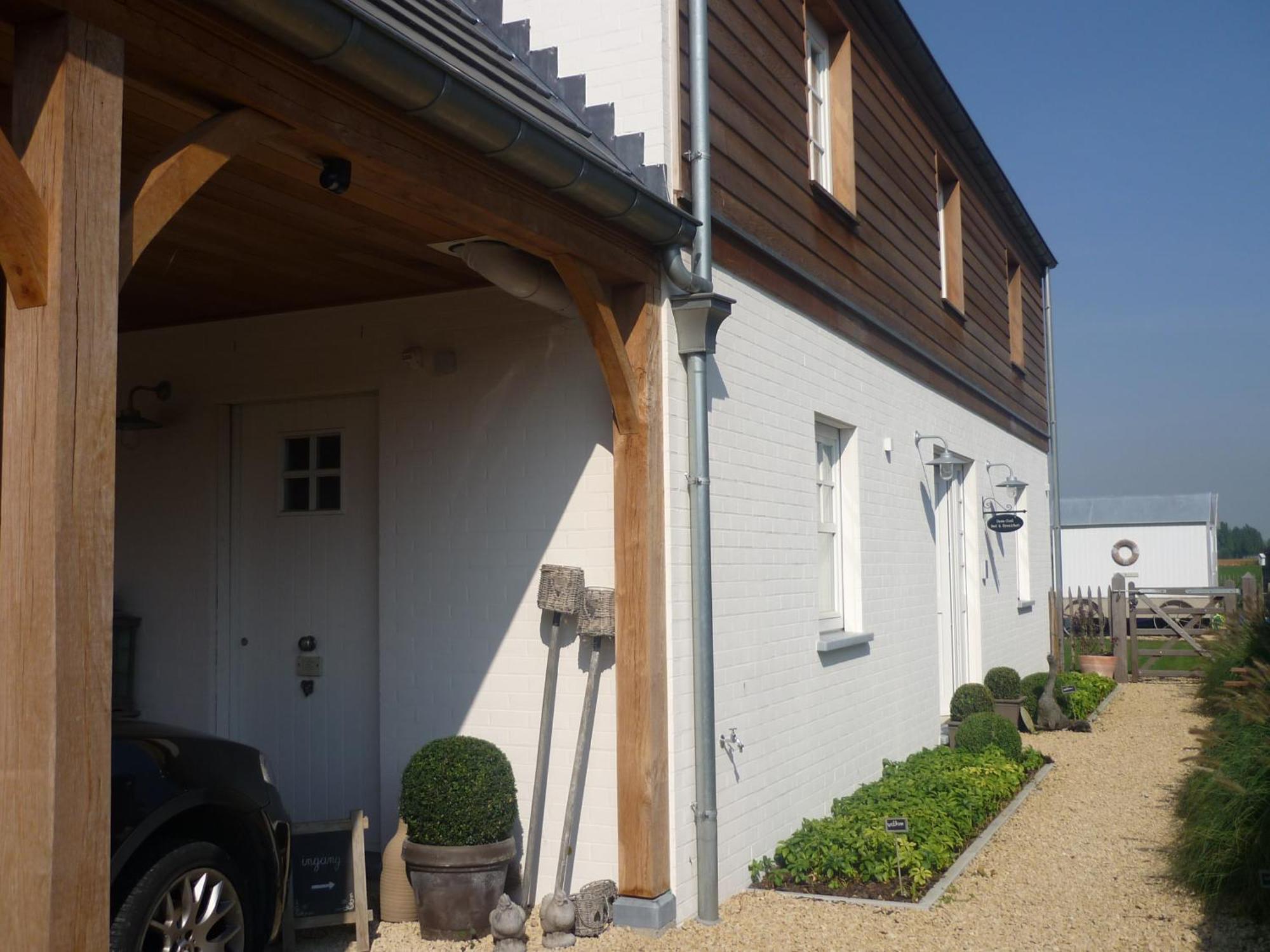 Casa-Cosi, Tourist & Business Suites & Flats With Reserved Parking And Private Terraces In Shared Garden With Seasonal Pool Included, Private Sauna Available Lokeren Luaran gambar